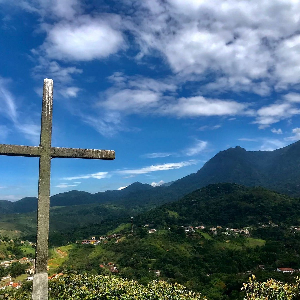Natureza Pico do Penedinho em Penedo RJ
