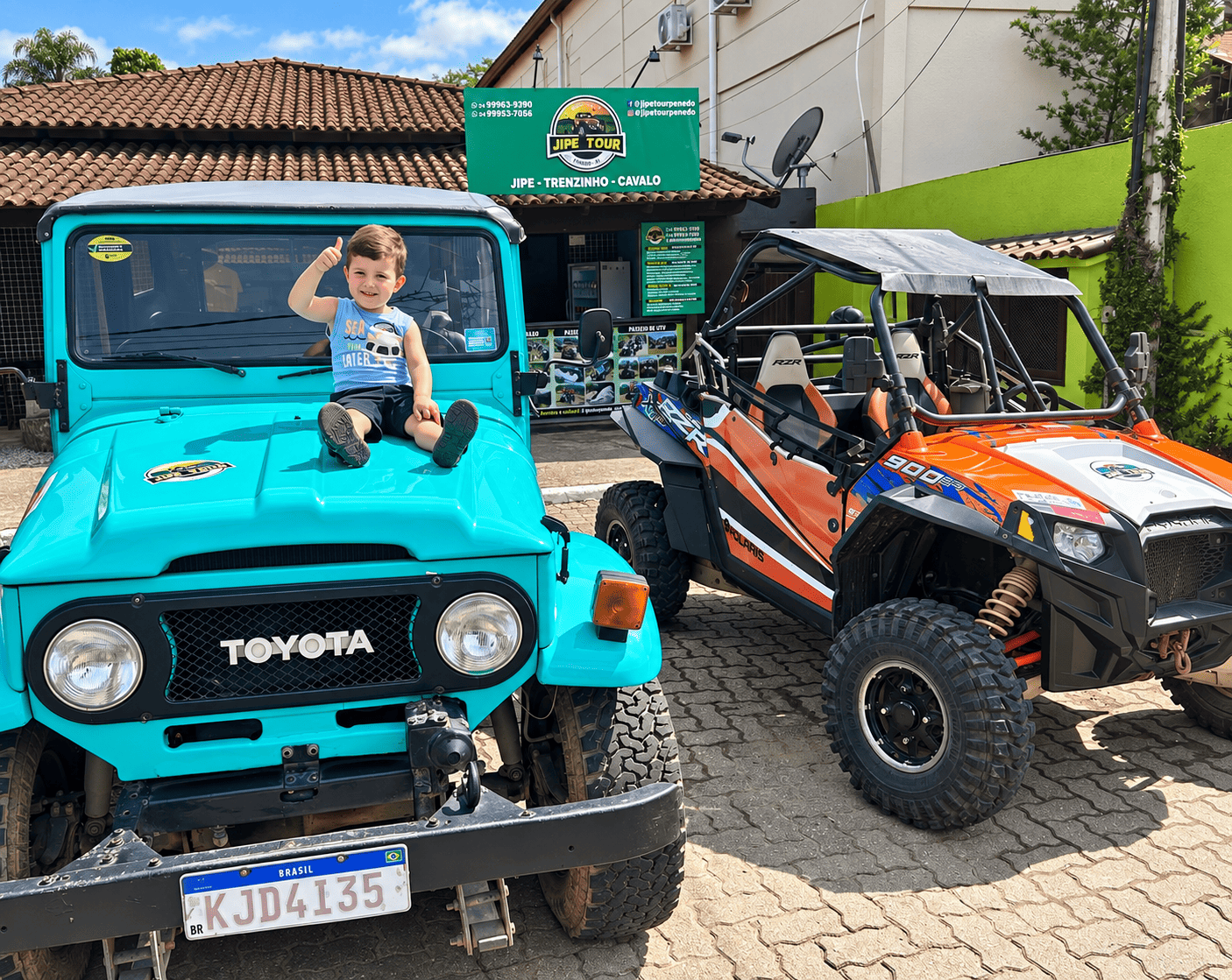 Imagem 3 de Passeios de Aventura Jipe Tour em Penedo RJ